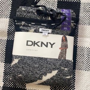 New DKNY Capri pj set 2XL